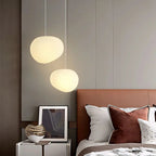 Scandinavische Hanglamp Met Organische Vorm En Melkglas Kap