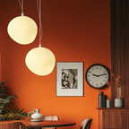 Scandinavische Hanglamp Met Organische Vorm En Melkglas Kap