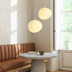 Scandinavische Hanglamp Met Organische Vorm En Melkglas Kap