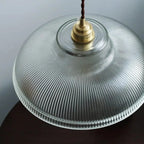 Vintage Hanglamp Met Geribbelde Glazen Kap Voor Sfeervolle Verlichting