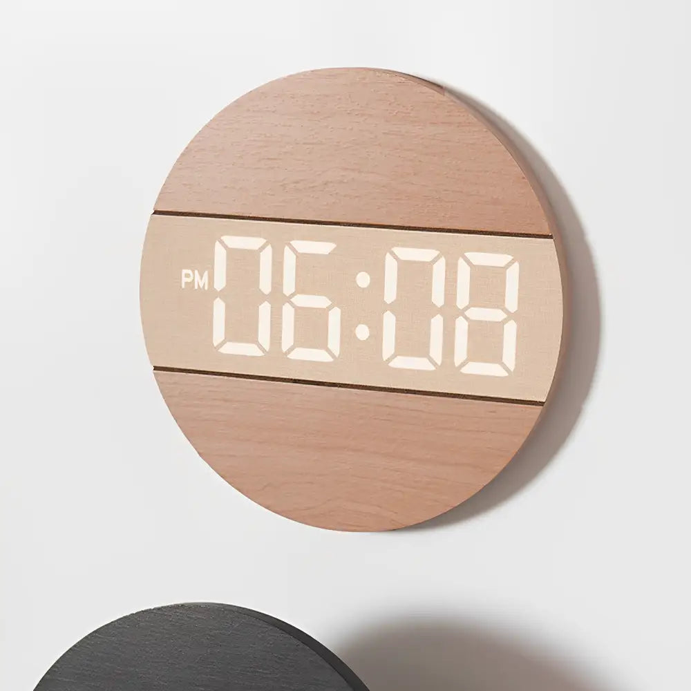 Wandklok met LED‑Display en Houten Ontwerp
