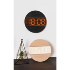 Wandklok met LED‑Display en Houten Ontwerp