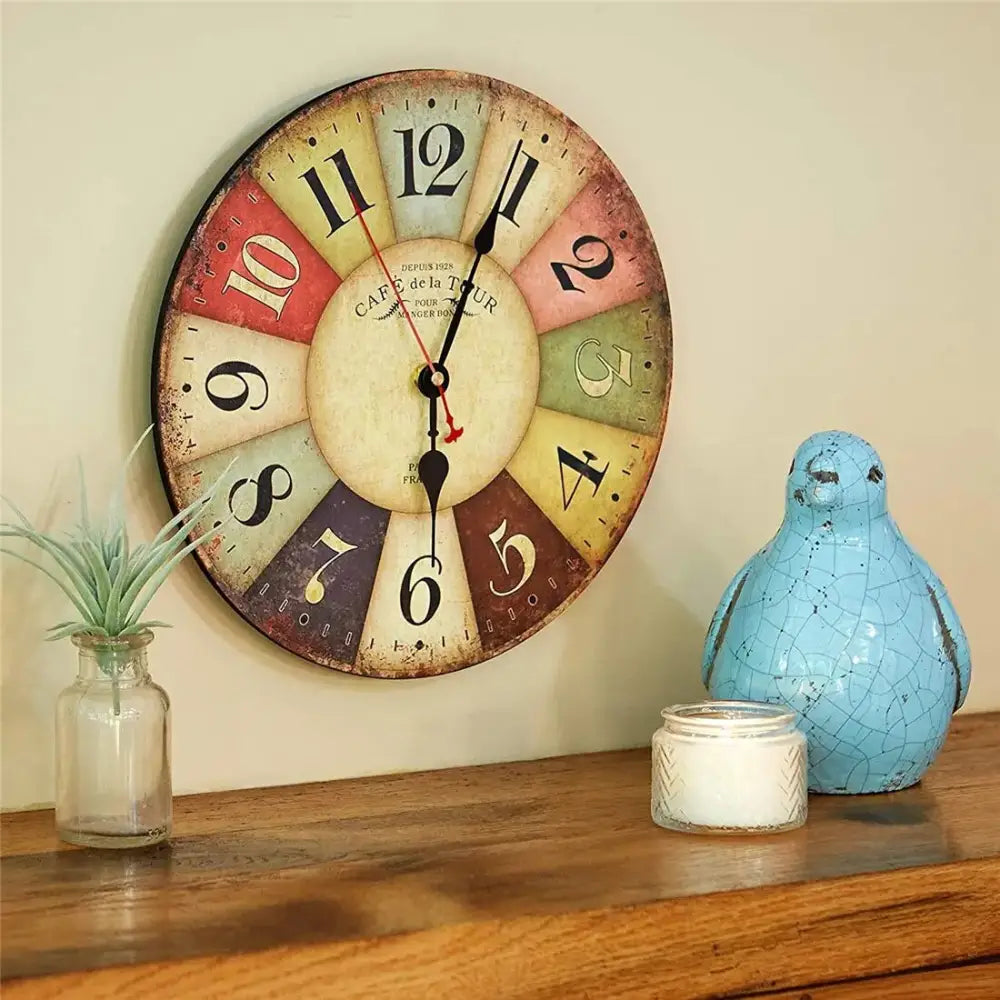 Wandklok met Chaletstijl en Automatisch Balansmechanisme