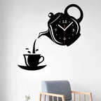 Wandklok met Thee‑ en Koffiesilhouet en Stil Quartzmechanisme