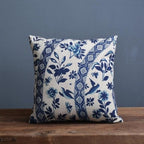 Decoratieve Kussenhoes Met Zachte Woven Structuur En Dagelijkse Porseleinprint Inspiratie