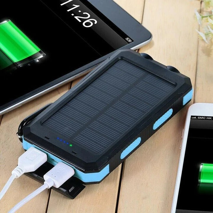Solar Powerbank met 30.000mAh Capaciteit en Waterdichte Behuizing