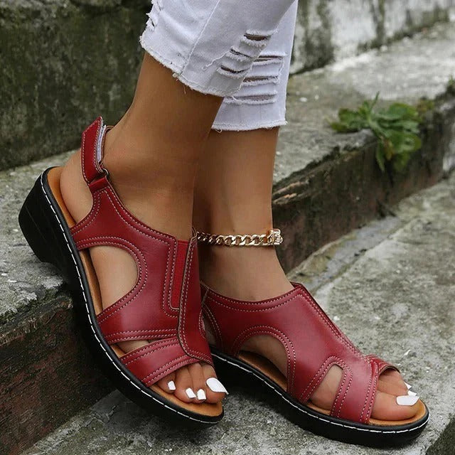 Leren Wedge Sandalen voor Vrouwen met Orthopedische Steun en Verstelbare Sluiting