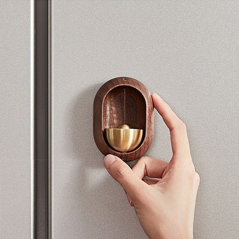 Deurbel Met Rustgevende Klank En Handgemaakte Houten En Messing Afwerking