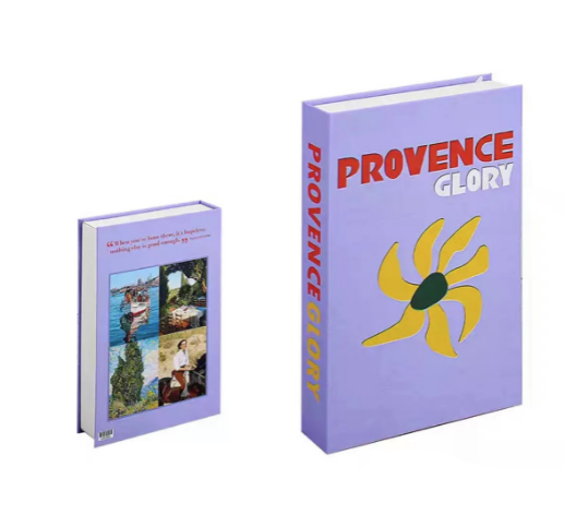 Decoratieve Boeken met Modern Ontwerp en Compact Formaat