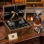 Whiskeyset met Kristallen Glazen en Granieten Koelstenen in Houten Geschenkdoos