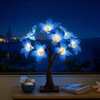 Decoratieve Lilietaklamp met Sculpturale Stam en Warm LED‑Lichtaccent