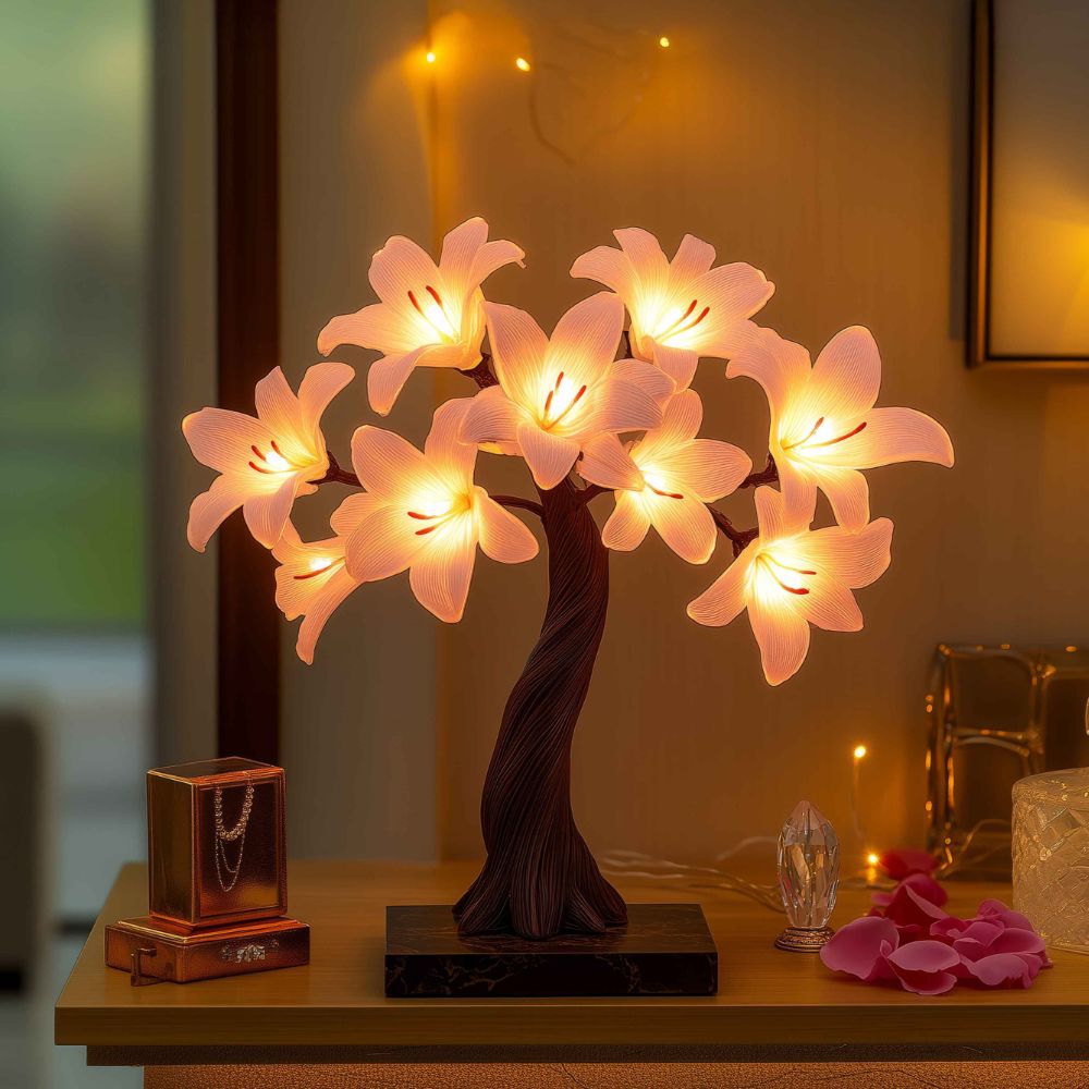 Decoratieve Lilietaklamp met Sculpturale Stam en Warm LED‑Lichtaccent