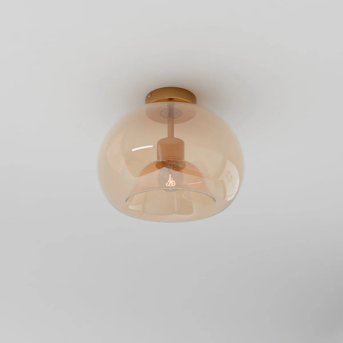 Plafondlamp Met Glazen Kap En Strakke Montage Voor Moderne Ruimtes