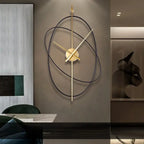 Ovale Wandklok met Stil Quartzmechanisme en Modern Metaalontwerp