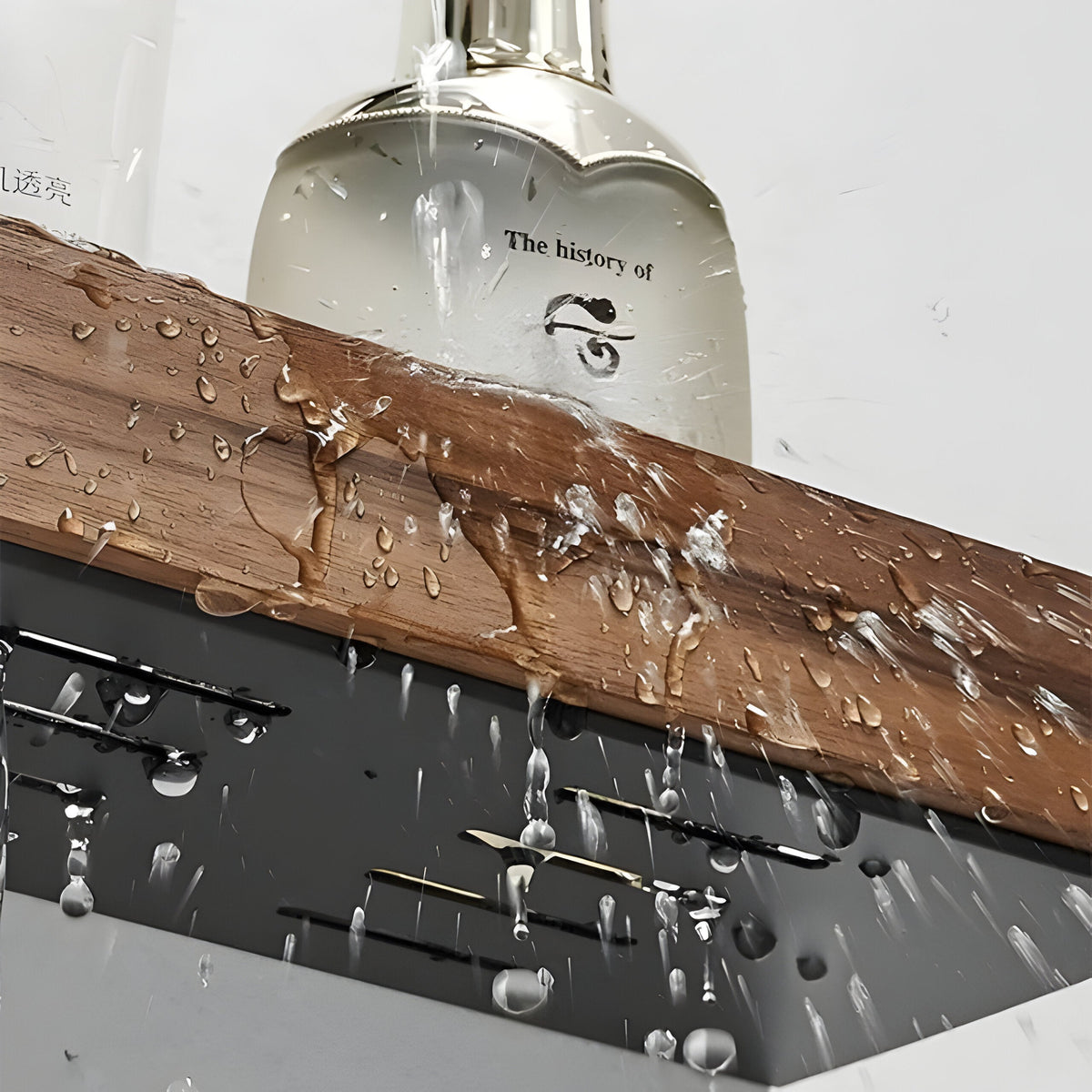 Badkamerrek Van Hout En Aluminium Voor Wandmontage