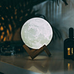 Maanlamp met Gedetailleerd 3D Ontwerp