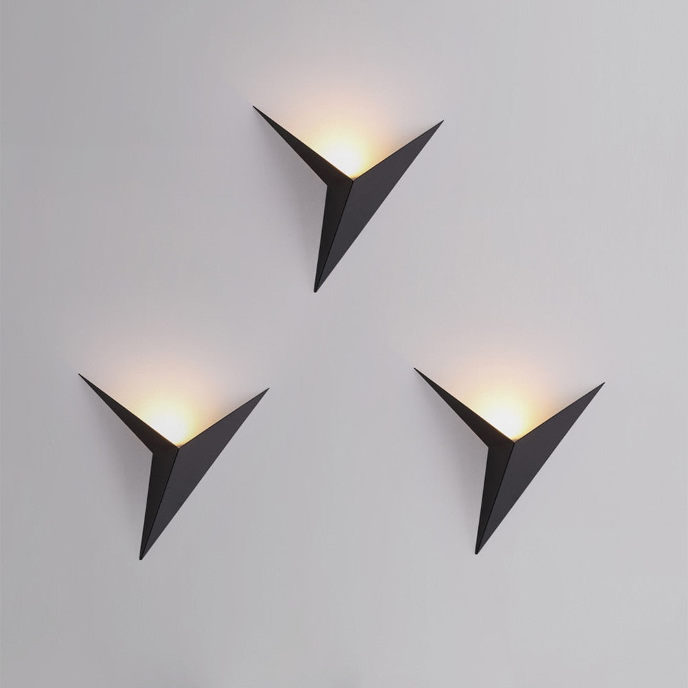 Geometrische Wandlamp Met LED Verlichting Voor Een Moderne En Stijlvolle Uitstraling