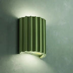Moderne LED‑Wandlamp van Resin met Zachte Warmwitte Lichtgloed