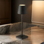 Draagbare LED‑Tafellamp met Oplaadbare Constructie voor Flexibele Binnenverlichting