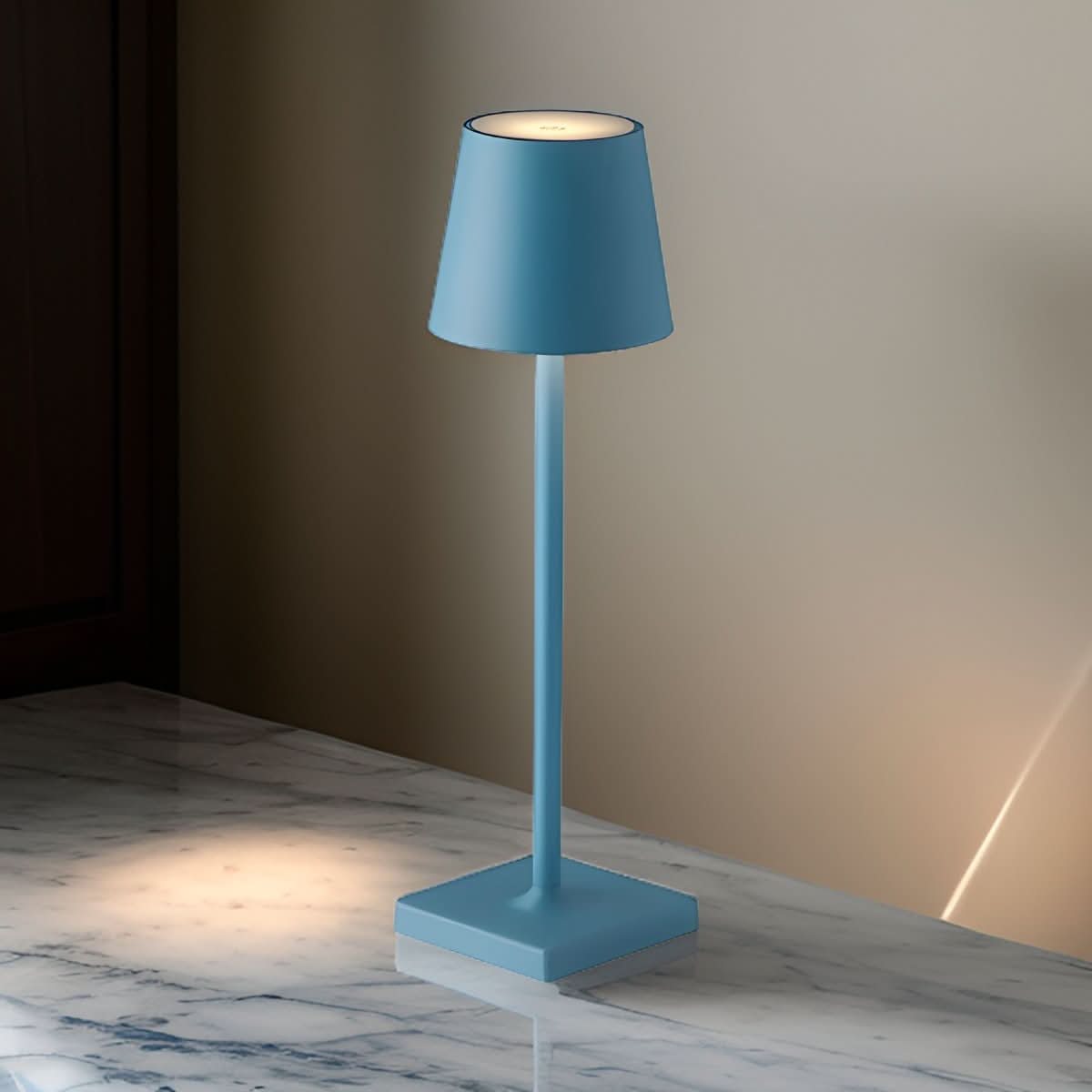 Draagbare LED‑Tafellamp met Oplaadbare Constructie voor Flexibele Binnenverlichting