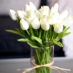 Kunsttulpen Set Voor Duurzame Bloemaccenten En Realistische Decoratie In Huiselijke Ruimtes
