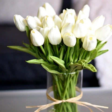 Kunsttulpen Set Voor Duurzame Bloemaccenten En Realistische Decoratie In Huiselijke Ruimtes