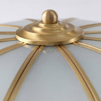 Art Deco Plafondlamp Met Bloemdesign En Matglazen Kap