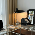 Moderne Metalen Tafellamp met Gebogen Arm en E27 Fitting