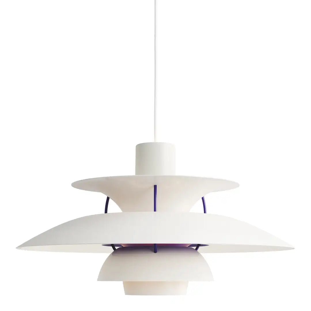 Scandinavische Plafondlamp met Strakke Minimalistische Vorm
