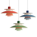 Scandinavische Plafondlamp met Strakke Minimalistische Vorm