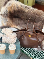 Shopper voor dames van vegan leer met ruim interieur voor werk