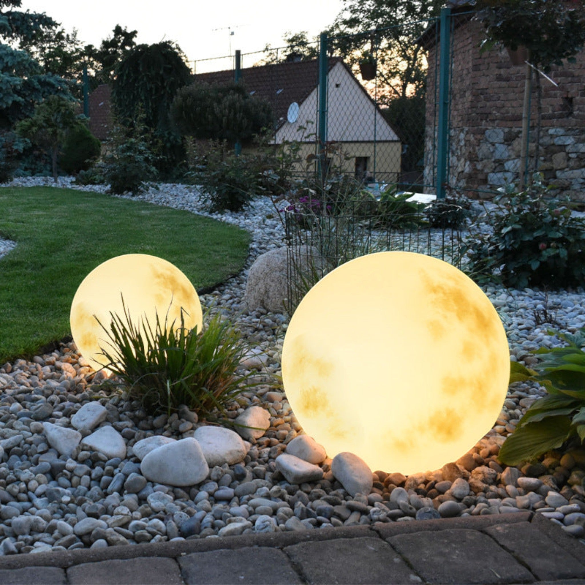 Maanlamp Voor Buiten Met Warm LED Licht