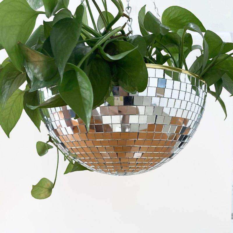 Hangplanter met Spiegelende Tegels en Lichtgewicht Binnenconstructie