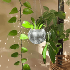 Hangplanter met Spiegelende Tegels en Lichtgewicht Binnenconstructie