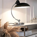 Scandinavische Tafellamp Met Instelbare LED Verlichting