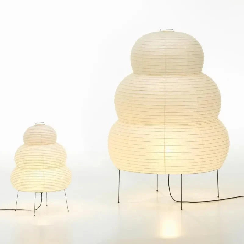 Groot Rijstpapier Vloerlamp Met Warm Licht En Driepoot Voor Rustige Sfeer
