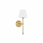 Klassieke Wandlamp Met Stoffen Kap En Messing Armatuur