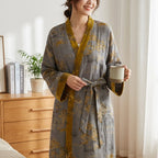 Lichte Katoenen Kimono Badjas Met Comfortabele Pasvorm En Bindceintuur